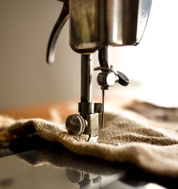 CV seamstress
